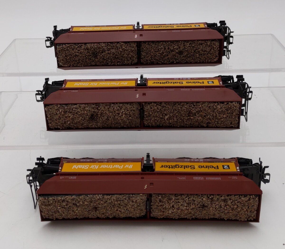 Roco 46250 HO Scale Peine Salzgitter Hopper w/Load  (3) EX