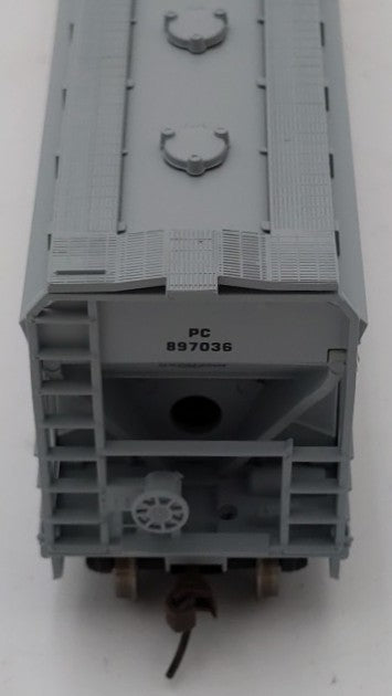 Athearn 72268 HO Scale Penn Central ACF Centerflow Hopper #897036 EX/Box