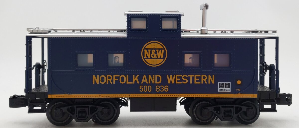 MTH 30-77420 O Gauge Norfolk & Western Steel Caboose #500-836 LN/Box
