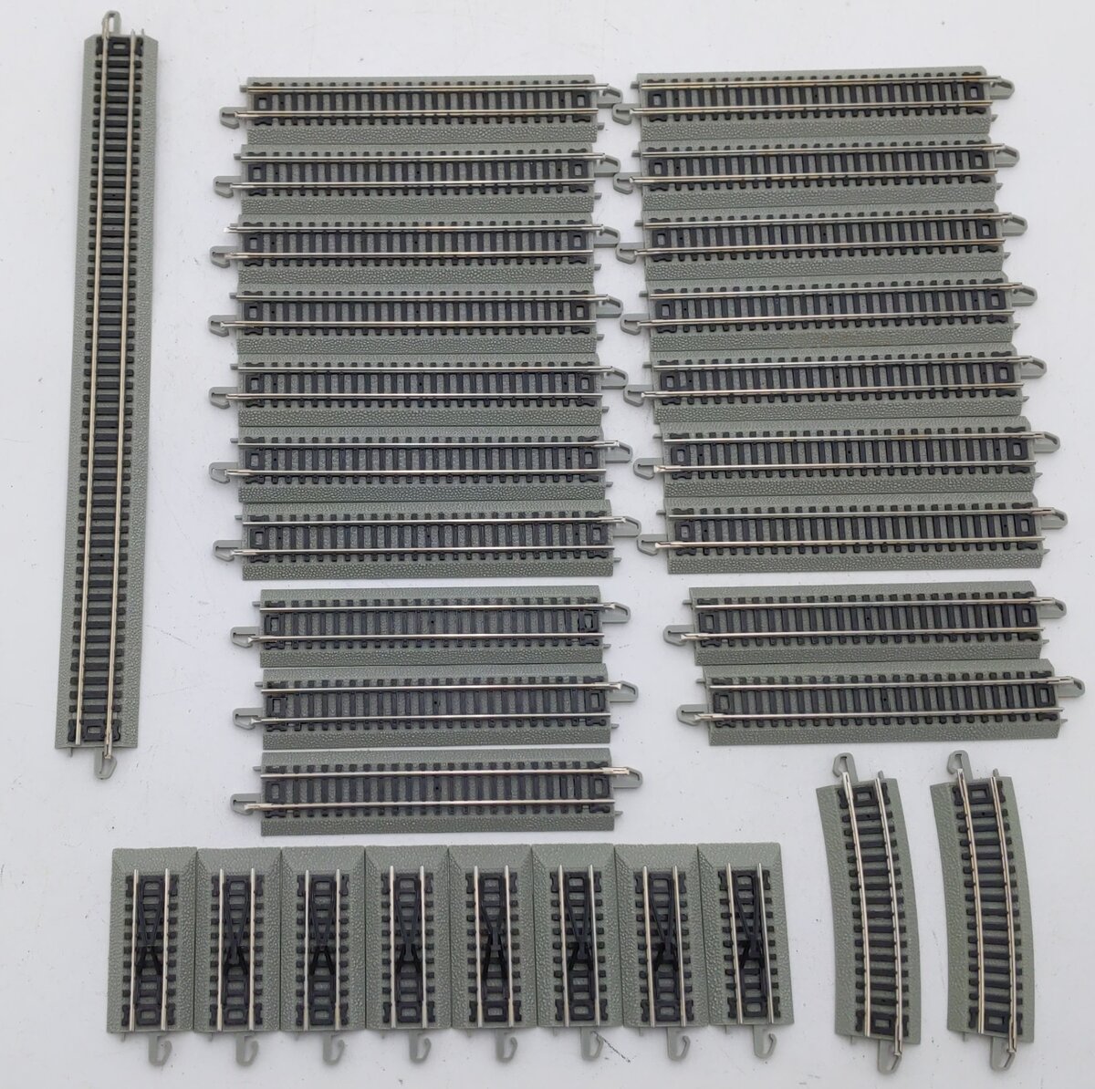 Bachmann N Scale Assorted Nickel-Silver E-Z Track Sections [ 30] EX
