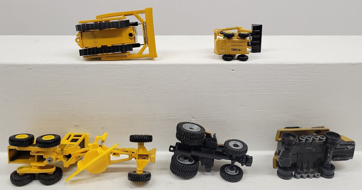 Ertl 1:64 Scale Diecast Construction Vehicles #6675,85C,MT665,1848 [5] VG