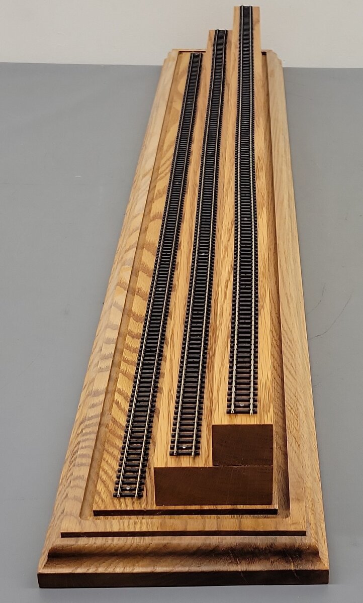 Hobby Specialties by PJ N Scale 3 Tier 32 inch Display Case EX