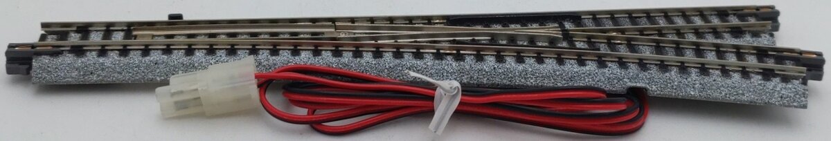 Kato 20-203 N 28-1/4" 15 Degrees Radius #6 Right Hand Electric Switch Turnout EX