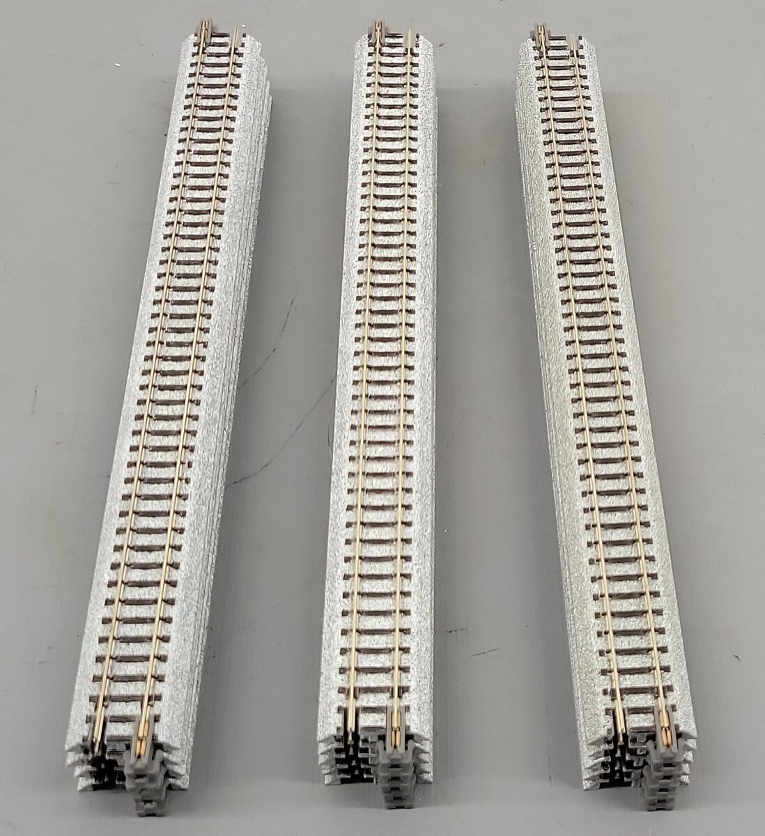 Kato 20-000 N Scale 248 mm 9-3/4