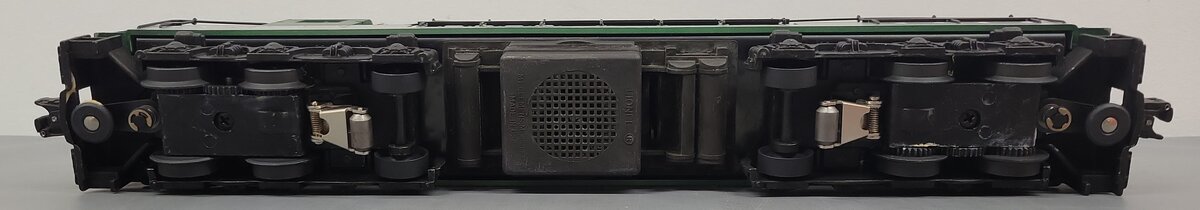 Lionel 6-18301 O Southern Fairbanks Morse Trainmaster Diesel Locomotive #8301 EX/Box