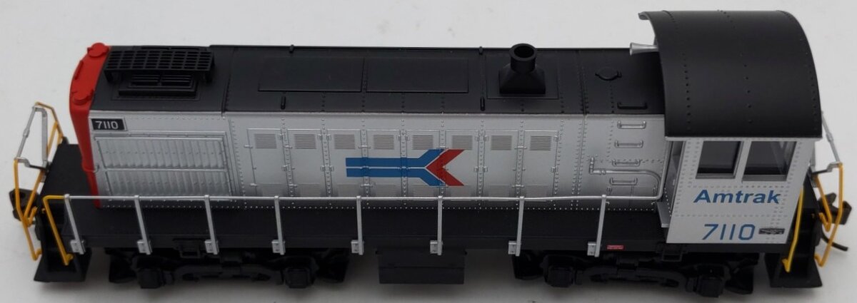 Atlas 8713 HO Amtrak Alco S-2 Locomotive Diesel Locomotive #7110 EX/Box