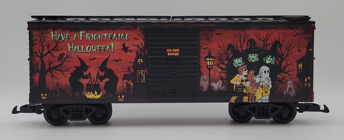 USA Trains R19146 G Have A Frightening Glow-In-The-Dark Halloween Boxcar LN/Box