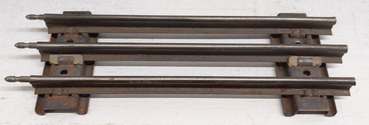 Lionel 6-65505 O Half-Straight Track Section (30)