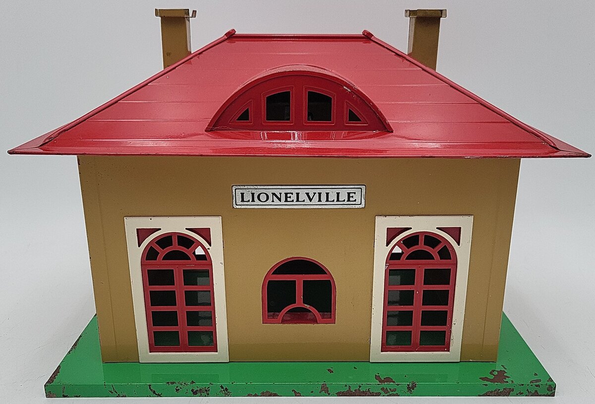 Lionel 136 Vintage O Prewar Tinplate Station