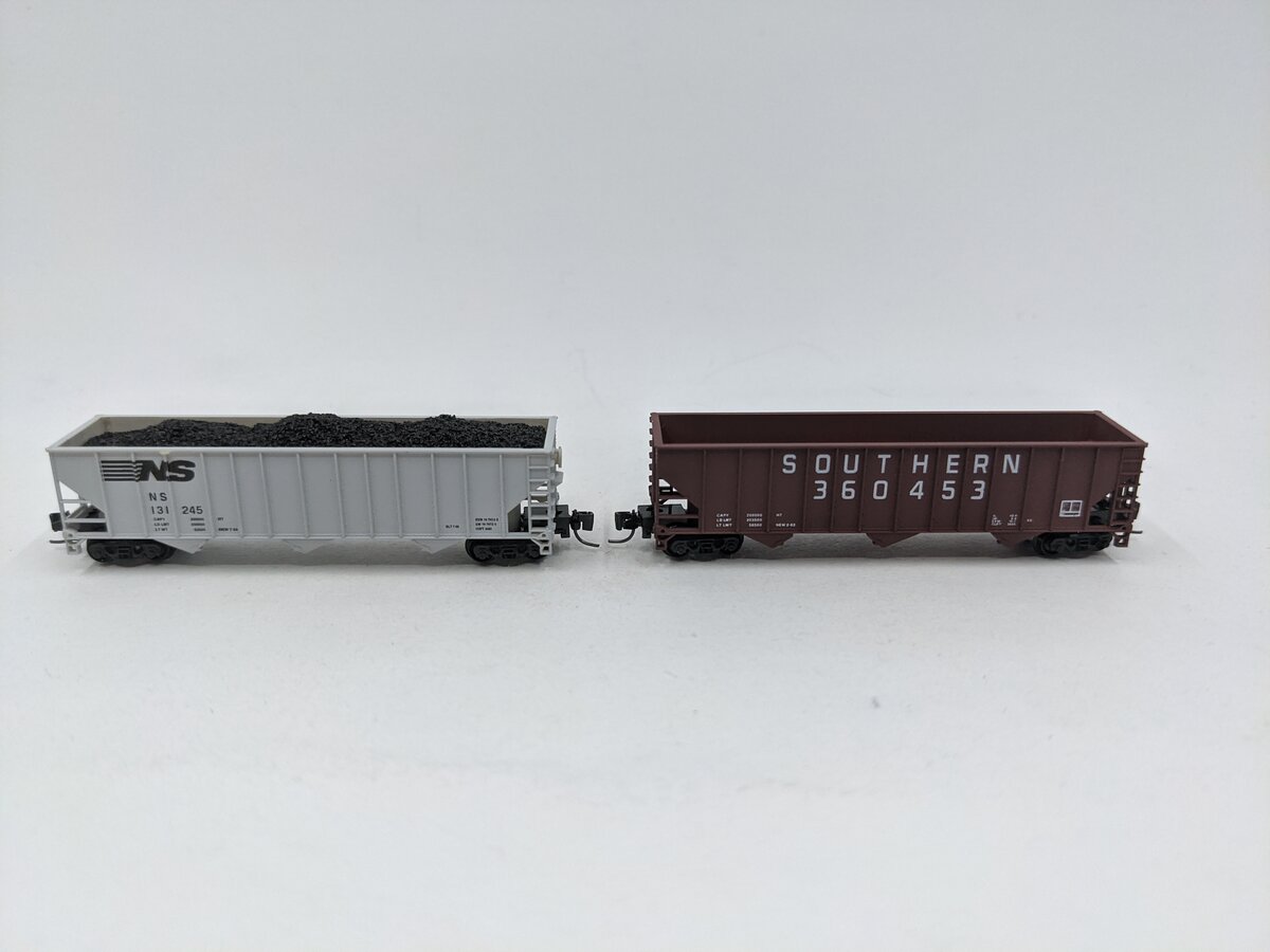 Pennzee Z Scale Hoppers [2] LN