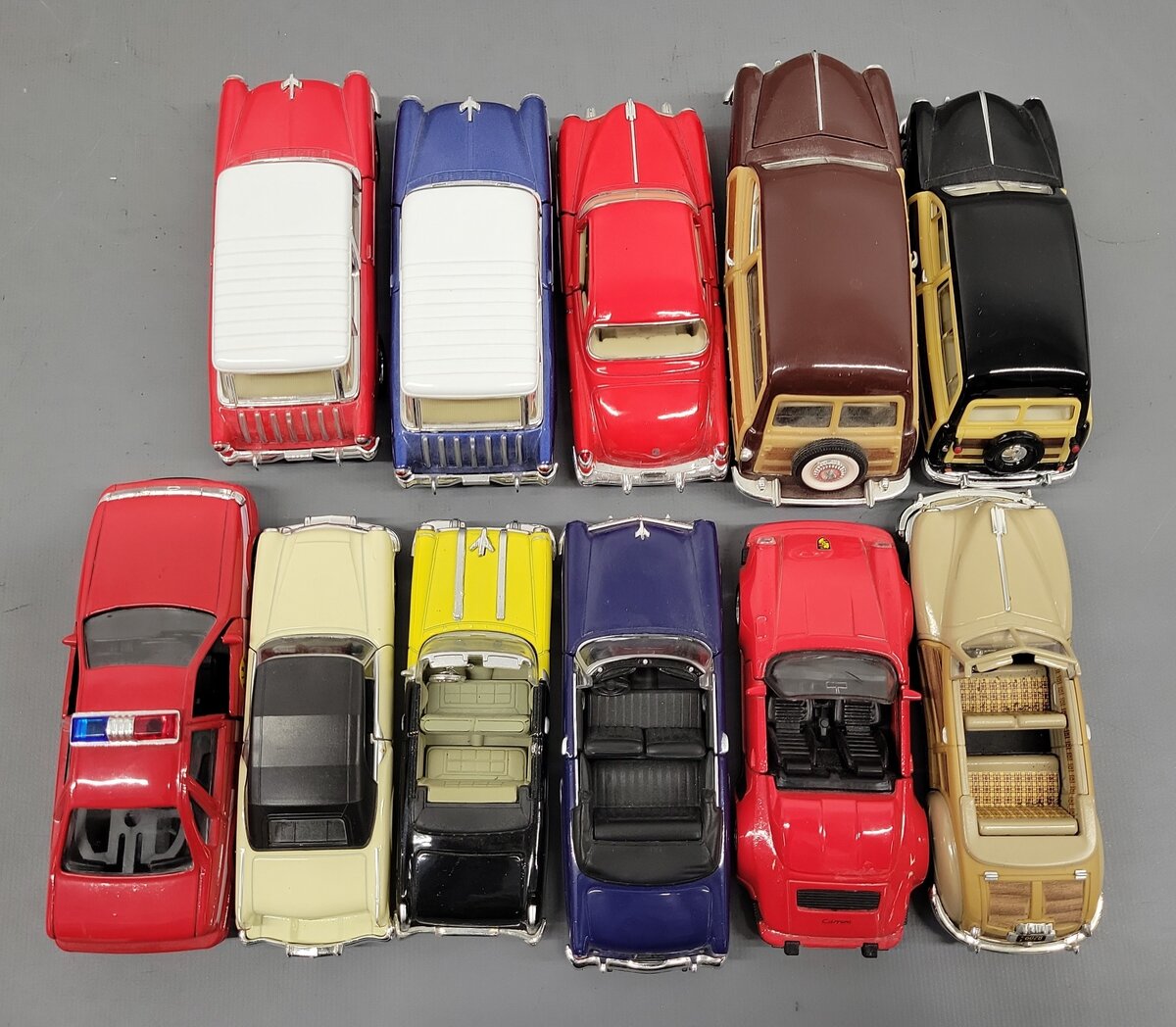 Kinsmart, Weller, & Other Assorted Diecast Cars [11] EX