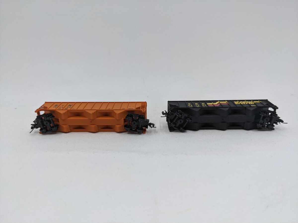Pennzee Z Scale 100-Ton Hoppers [2] LN