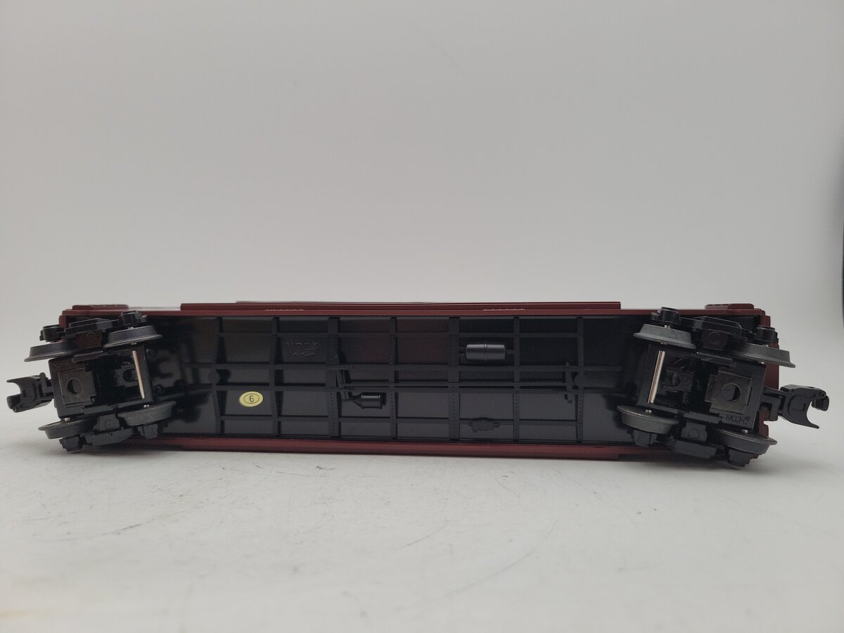 MTH 30-71094 O Northern Pacific 50' Double Plug Door Boxcar #8924 LN/Box