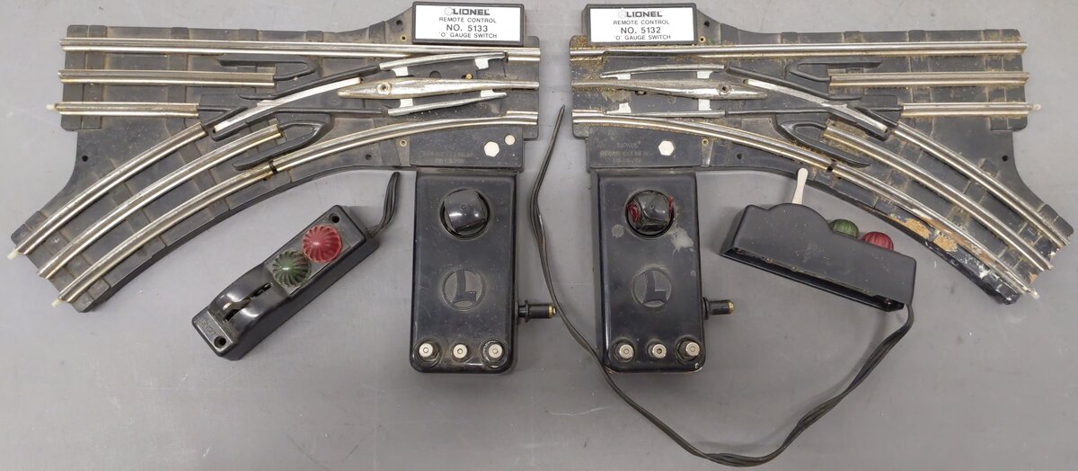 Lionel 6-5132S Pair of 6-5132/6-5133 Remote Control Switches VG/Box