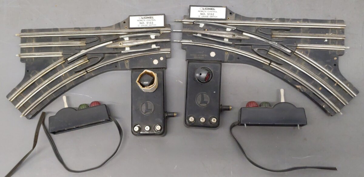 Lionel 6-5132S Pair of 6-5132/6-5133 Remote Control Switches EX/Box