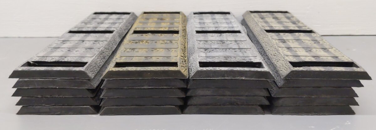 Lionel O Gauge Straight Johnson Rubber Track Beds (20) VG