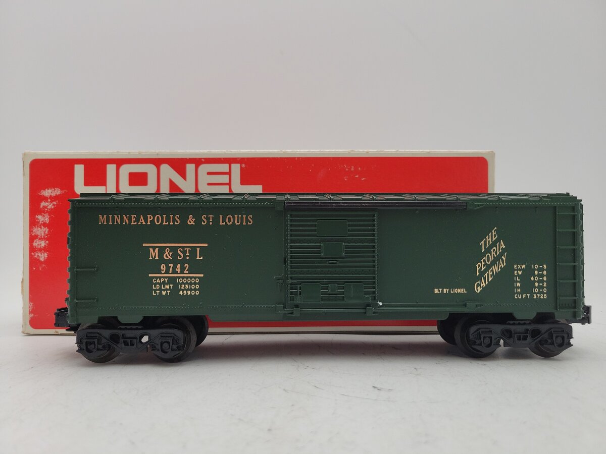 Lionel 6-9742 O Gauge Green Minneapolis & St. Louis Boxcar EX/Box