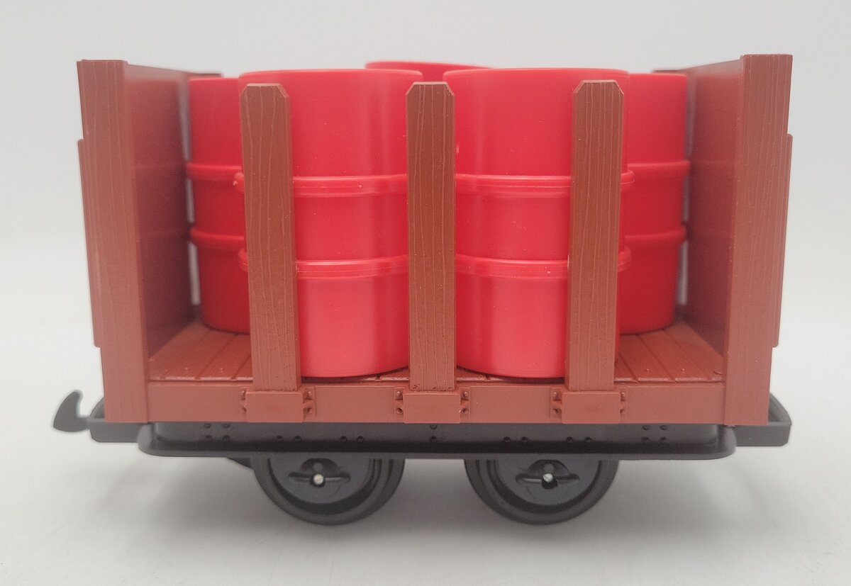 LGB 4045 G Scale Flat Car with Red Shell Barrels EX/Box