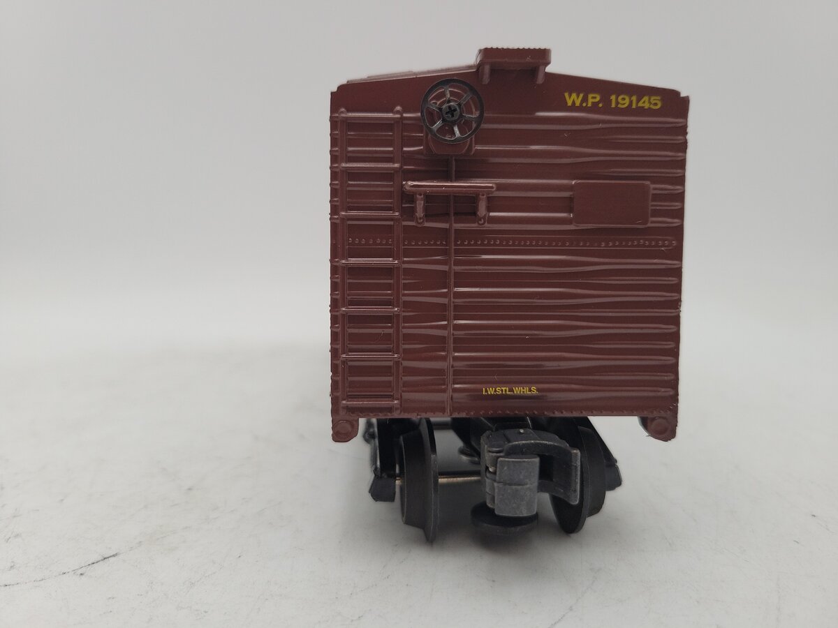 Williams 3260 O Scale Western Pacific Boxcar #19145 LN/Box