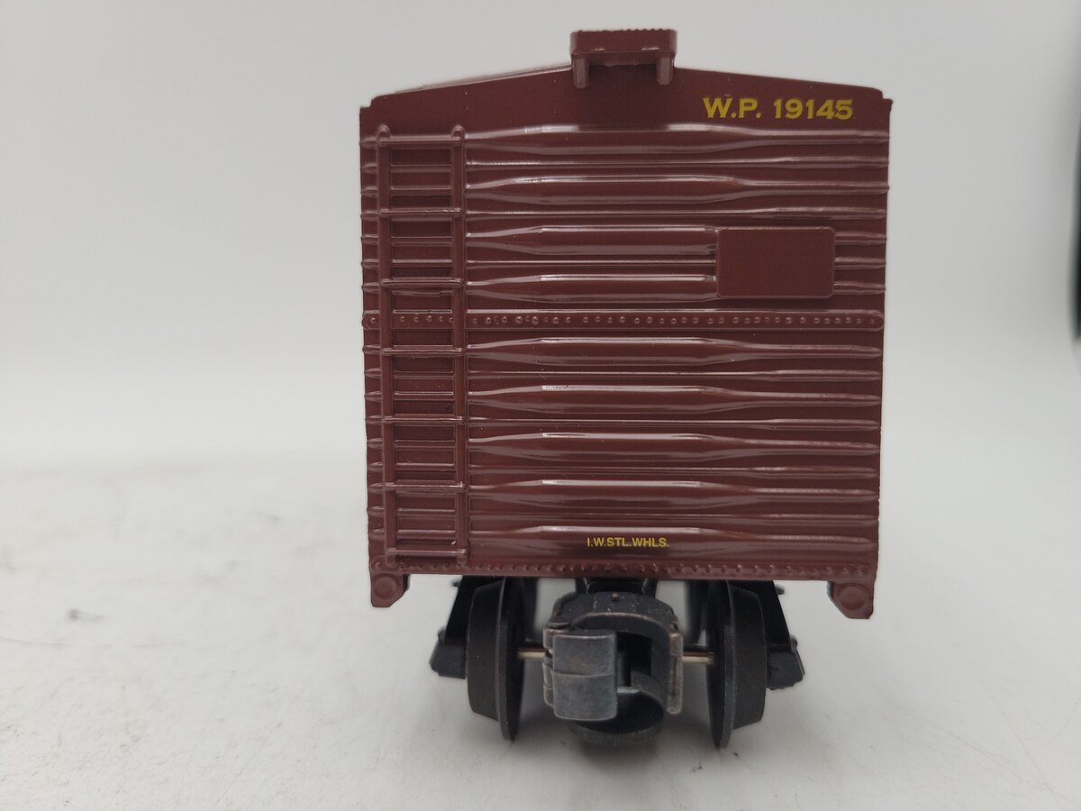 Williams 3260 O Scale Western Pacific Boxcar #19145 LN/Box