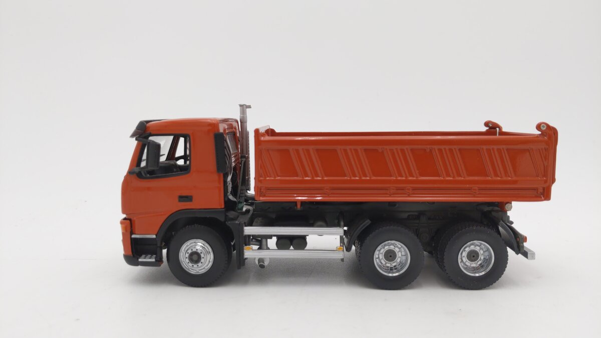 Motorart 10377 1:50 Volvo FM9 Construction Truck EX