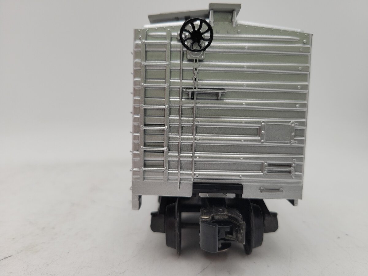 Lionel 6-9805 O Gauge Grand Trunk Reefer Car EX/Box