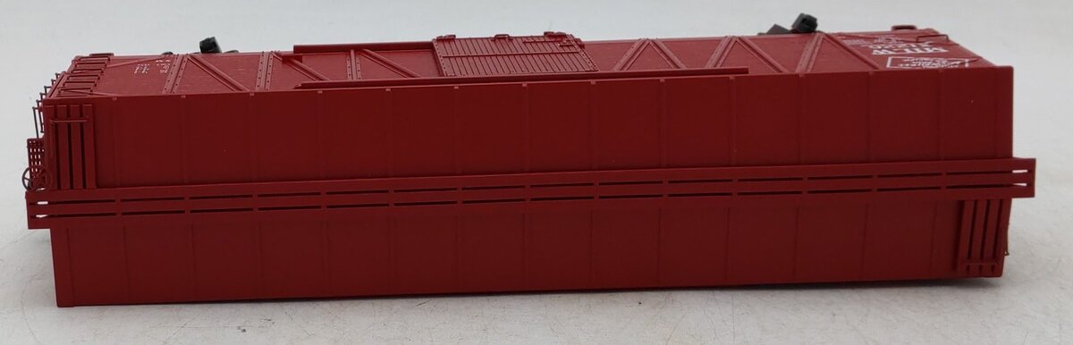 MTH 20-99454 O Gauge Milwaukee Road USRA Single Sheathed Boxcar #1226 LN/Box