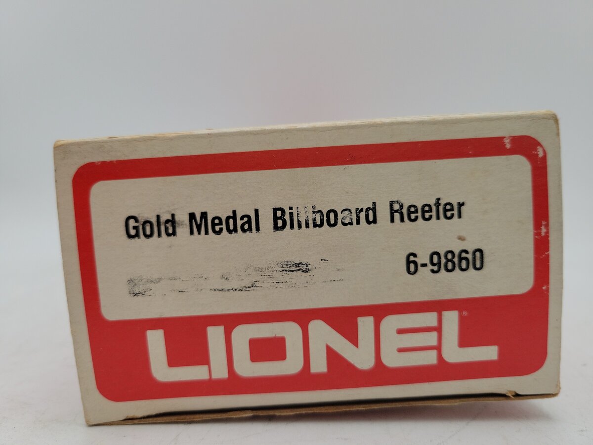Lionel 6-9860 O Gauge Gold Medal Flour Billboard Reefer Car EX/Box