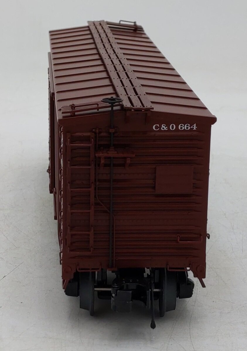 MTH 20-99451 O Chesapeake & Ohio 40' USRA Single Sheathed Box Car #664 LN/Box