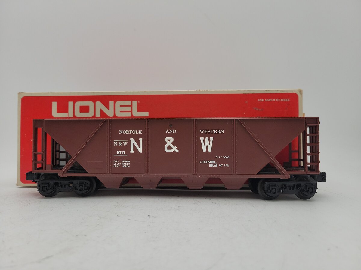 Lionel 6-9111 O Gauge Norfolk and Western 4-Bay Hopper #9111 EX/Box