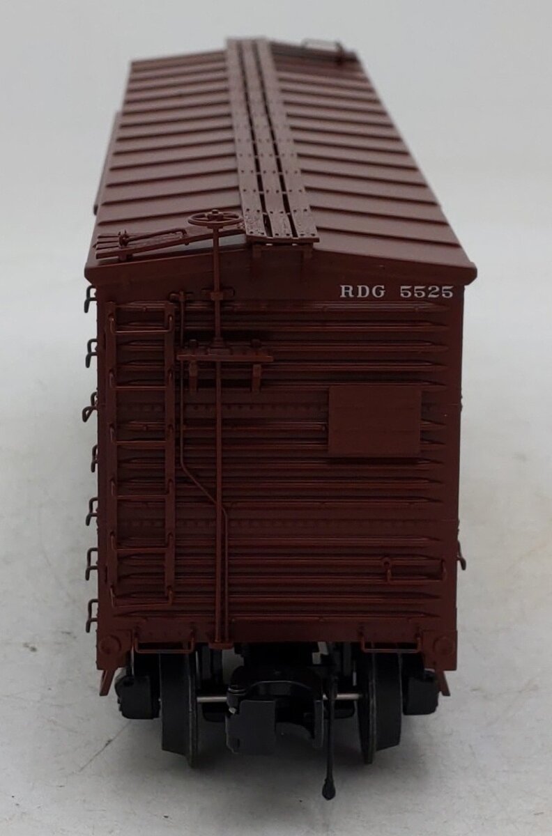 MTH 20-93956 O Reading 40' Single Sheathed Boxcar #5525 EX/Box