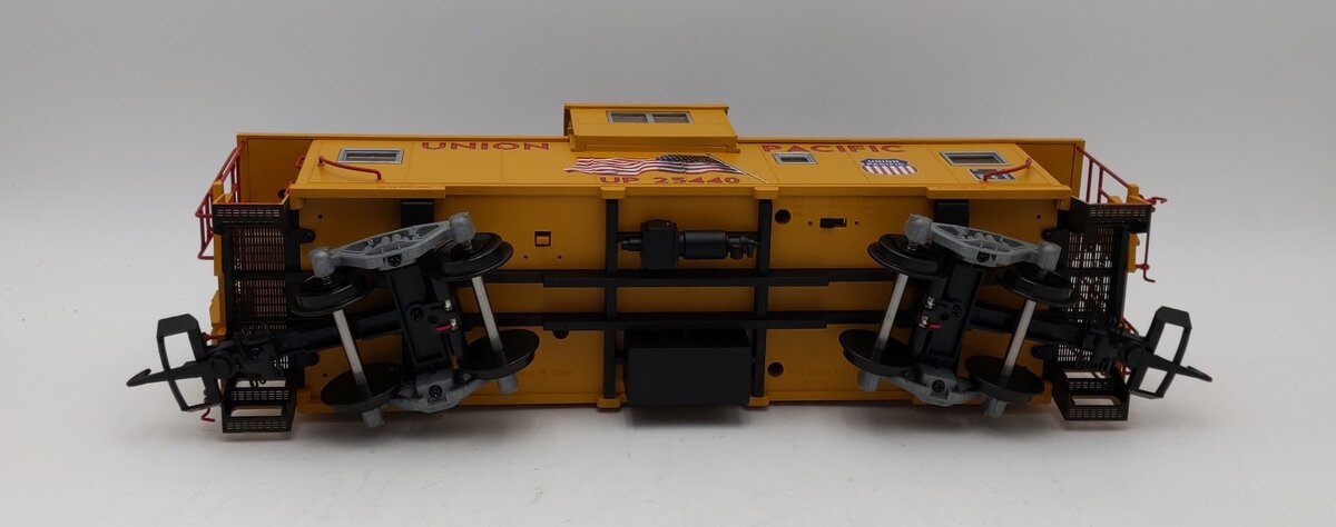 USA Trains R12136 G Union Pacific Flag Extended Vision Caboose LN/Box