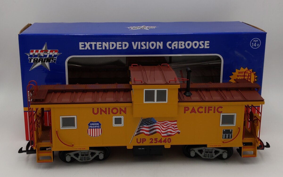 USA Trains R12136 G Union Pacific Flag Extended Vision Caboose LN/Box