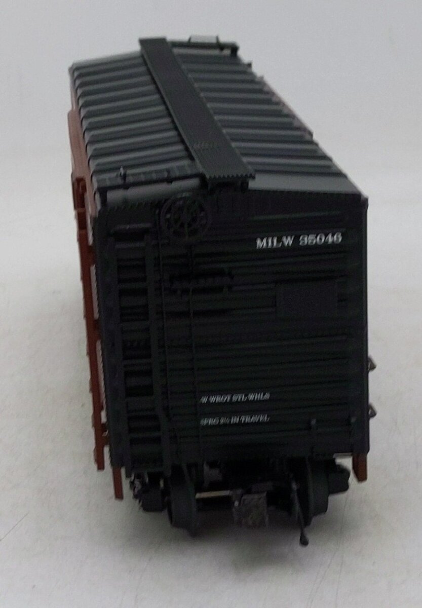 MTH 20-93315 O Gauge Milwaukee Road 40' Box Car #35046 LN/Box