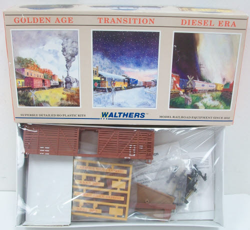 Walthers 932-3413 HO Armour Stock Express 40' Stock Car w/ Braced Wood Ends NIB