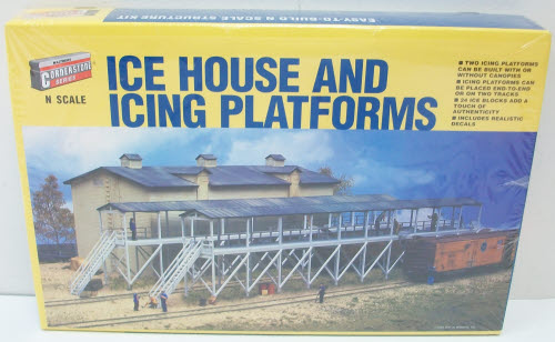 Walthers 933-3245 N Icing House & Platform Building Kit