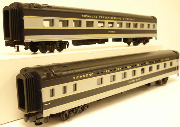 MTH 20-6677 O RF&P 70' Streamlined Slpr/Diner Passenger Car Set (Set of 2) LN/Box