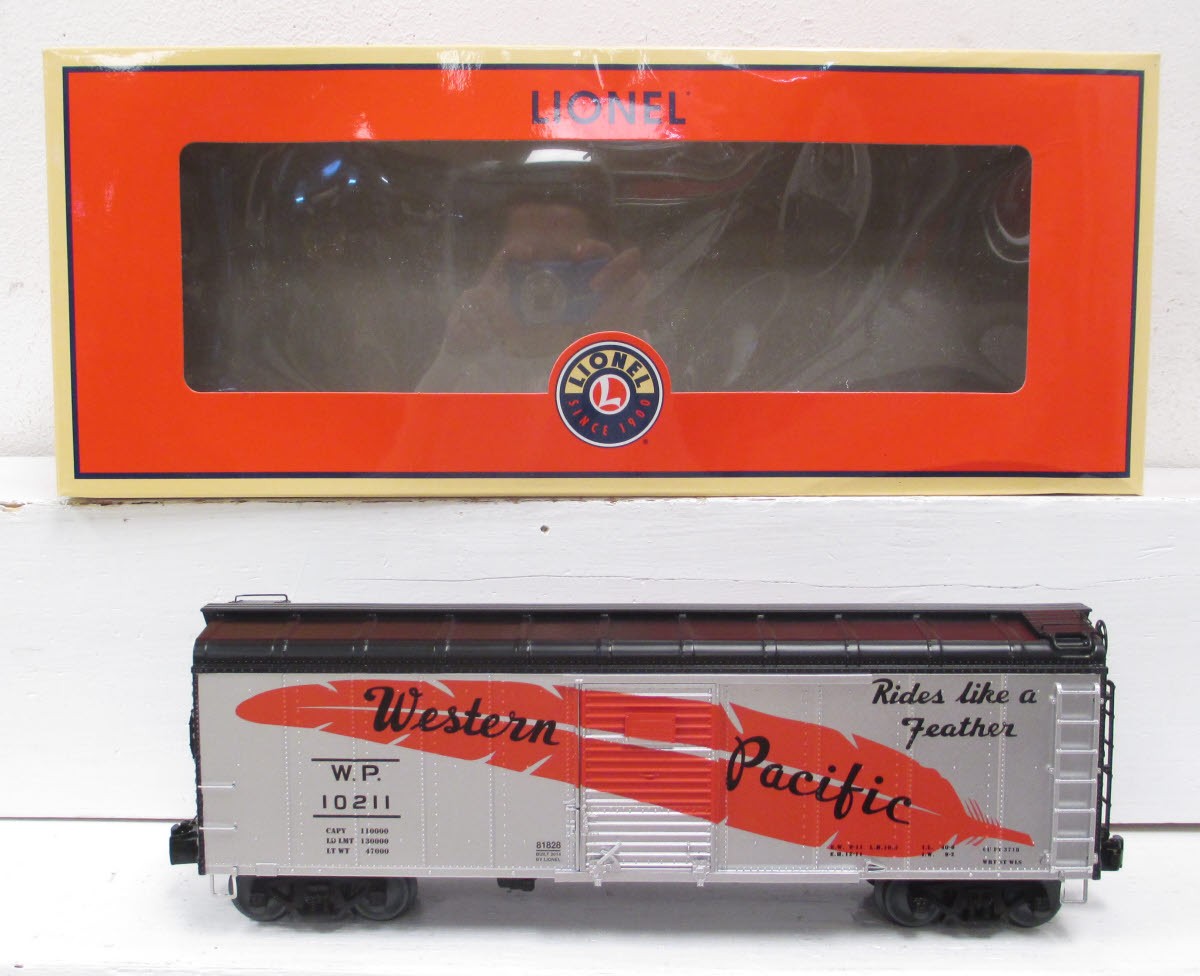 Lionel 6-81829 Western Pacific Single Door Round Roof Boxcar #10211
