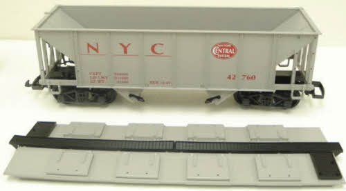 LGB 42760 New York Centeral Covered Hopper Car LN/Box