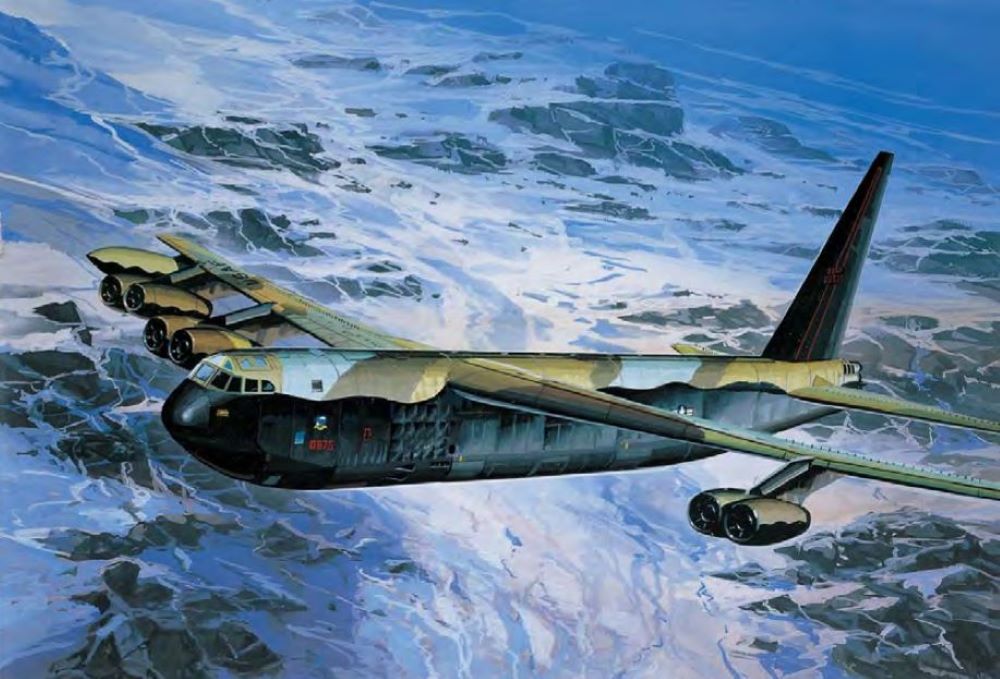 Academy 12632 1:144 USAF B-52D Stratofortress Military Aircraft Plane Model Kit