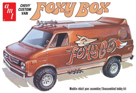 AMT 1265 1:25 Foxy Box 1975 Chevrolet Van Plastic Model Kit