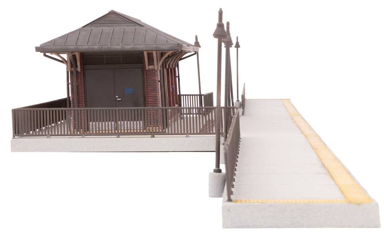 Walthers 933-3392 HO Amtrak Rural Station Building Kit