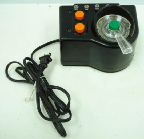 Lionel LW O Vintage Trainmaster 125 Watt Transformer with Whistle VG