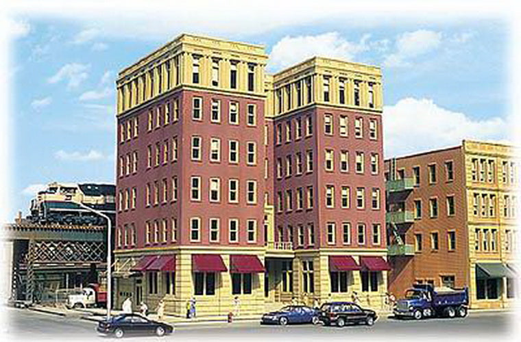 Bachmann 88002 HO Scale Spectrum Ambassador Hotel Building Kit