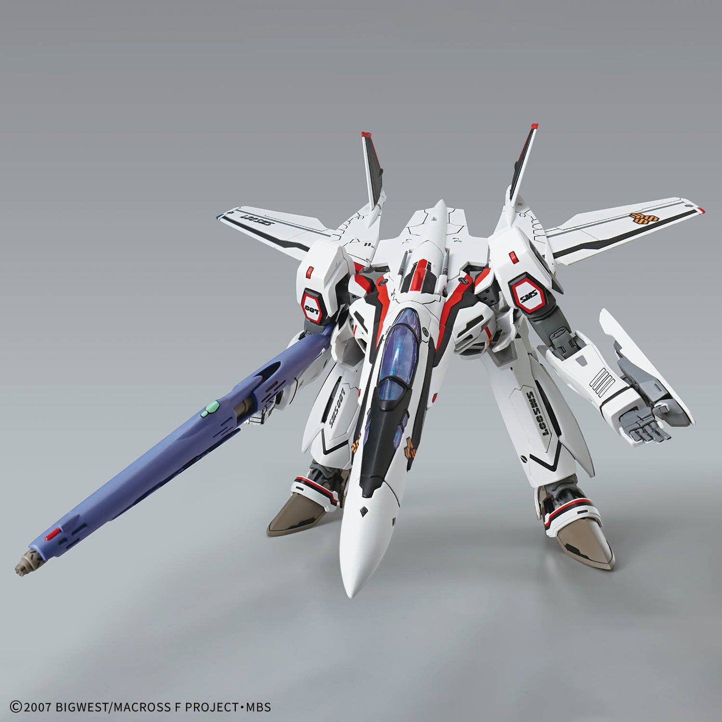 Bandai 2805099 1:100 HG VF-25F Messiah Valkyrie (Alto Custom) Plastic Model Kit
