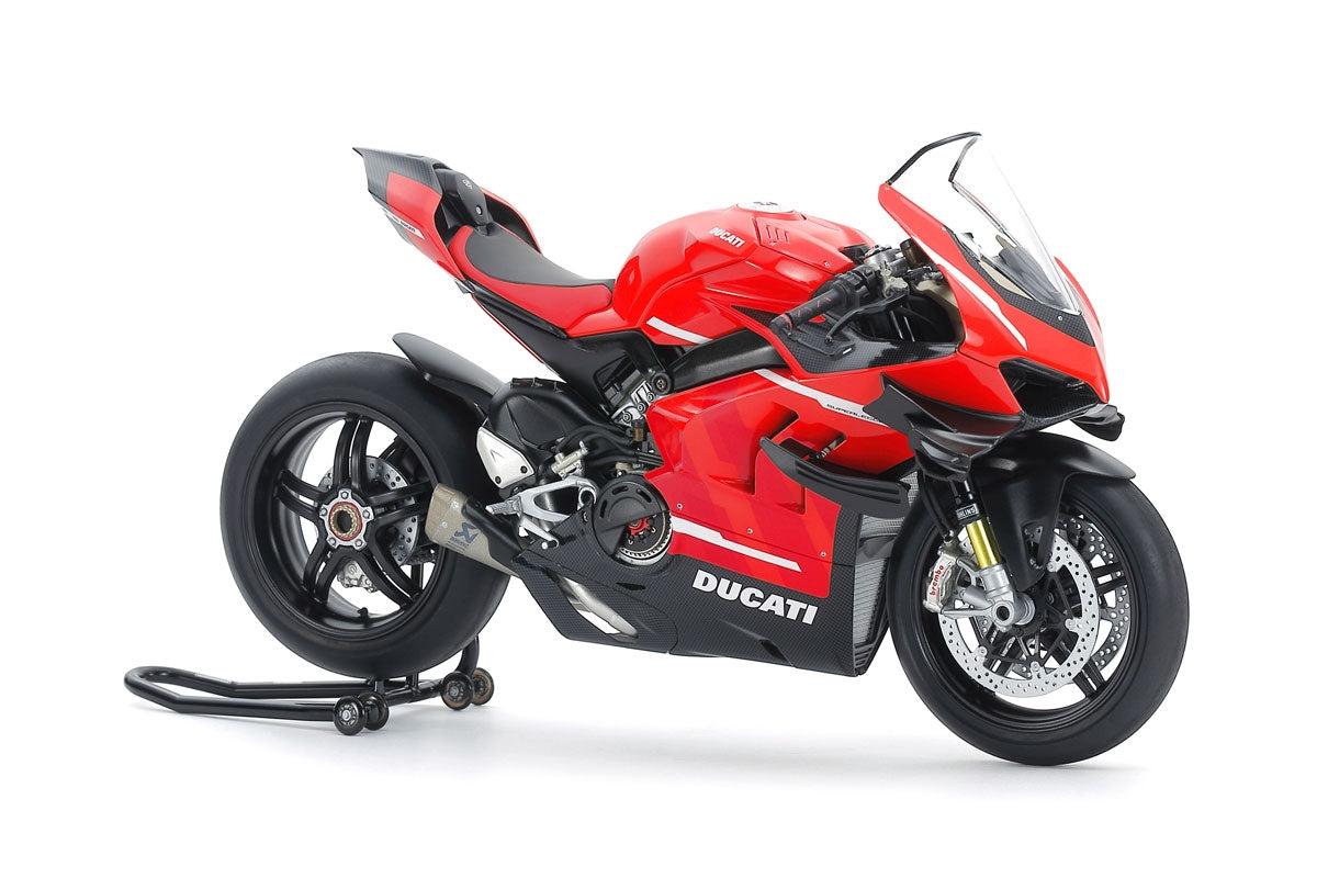 Tamiya 14143 1:12 Ducati Superleggera V4 with Racing Kit