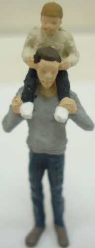 Arttista 1254 O Dad with Boy on Shoulders Pewter Figure