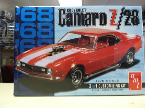 AMT 868 1:25 1968 Chevy Camaro Z28 Plastic Model Kit