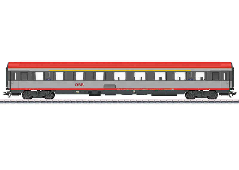 Marklin 42731 HO Austrian Federal Railroad 1st Class Passenger Car