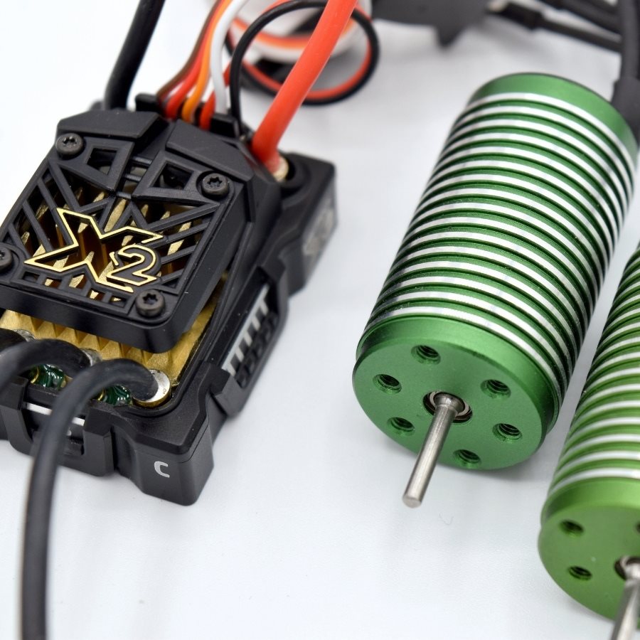 Castle Creations 010-0169-03 1:8 Mamba Micro X2 Waterproof 8200Kv BL Combo